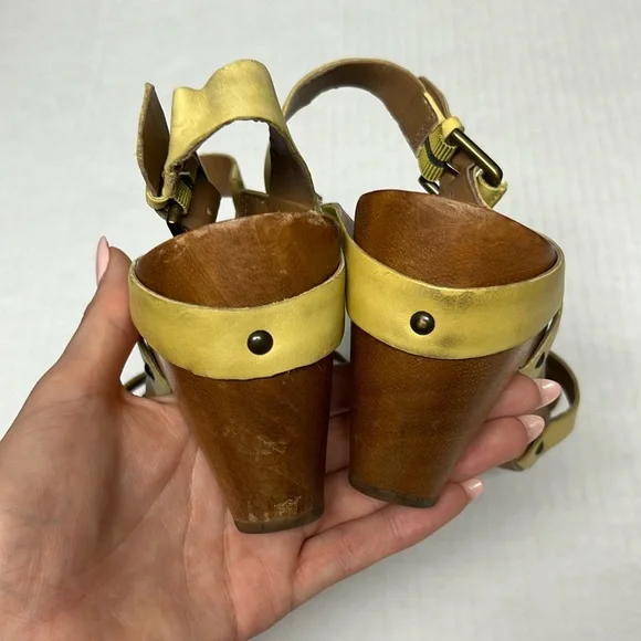 Anthropologie Schuler & Sons Yellow Wood Clog Sandal heel 8.5 Retro Cottagecore - Picture 14 of 16